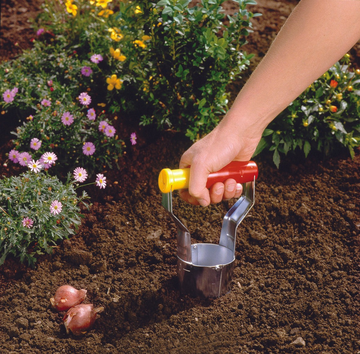 BlueStone Garden -  Garden and Bulb Planter - FHN